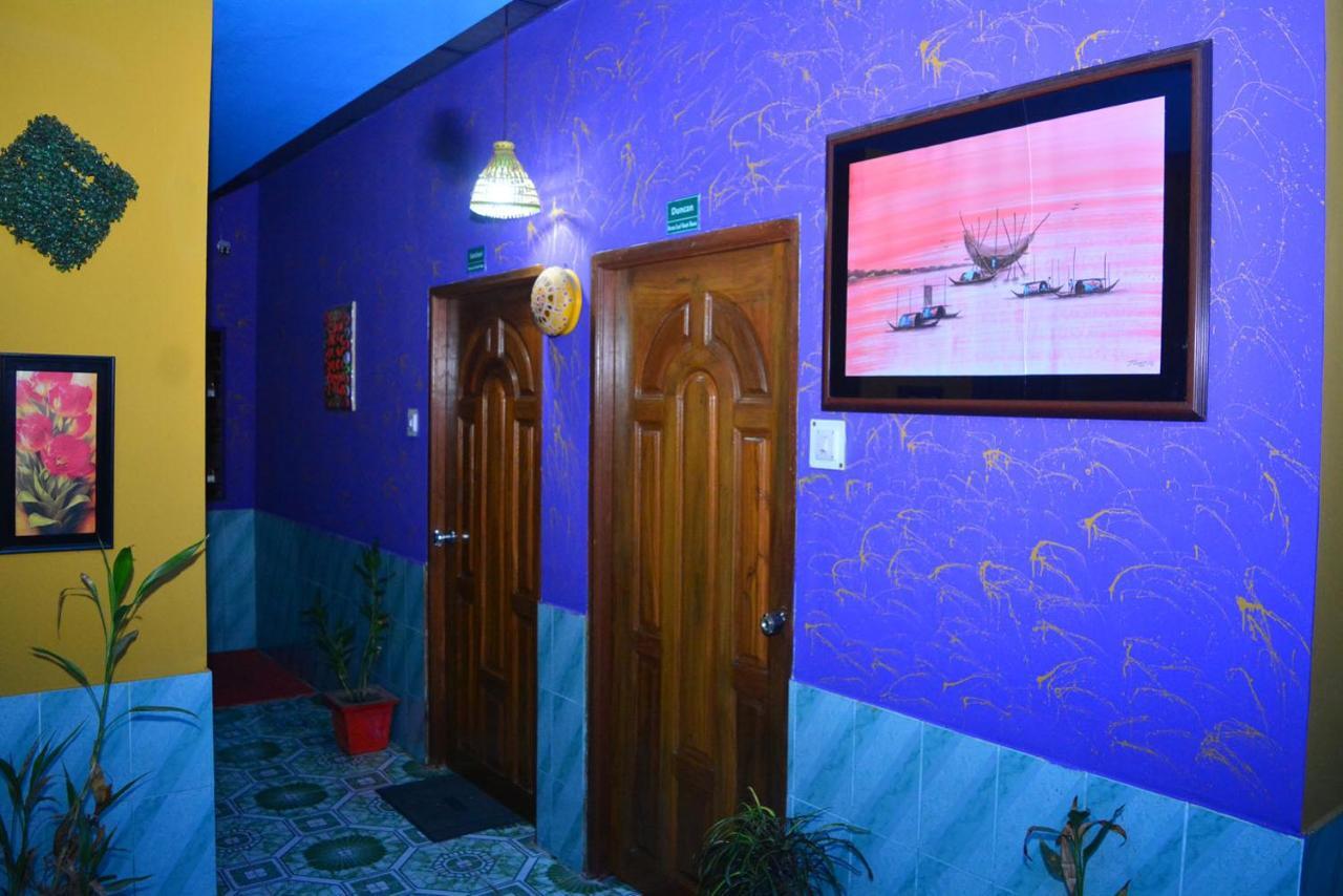 Green Leaf Guest House 스리몽골 외부 사진